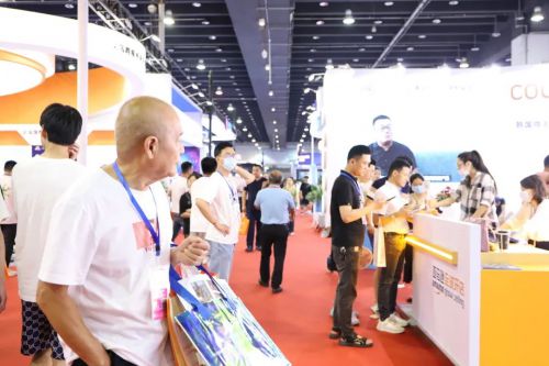 五指山農特產品與黎族文創產品閃耀2023中國國際電子商務博覽會，電子商務助力產業騰飛